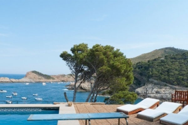 Location villa en Espagne avec piscine privée Luxe Costa Brava