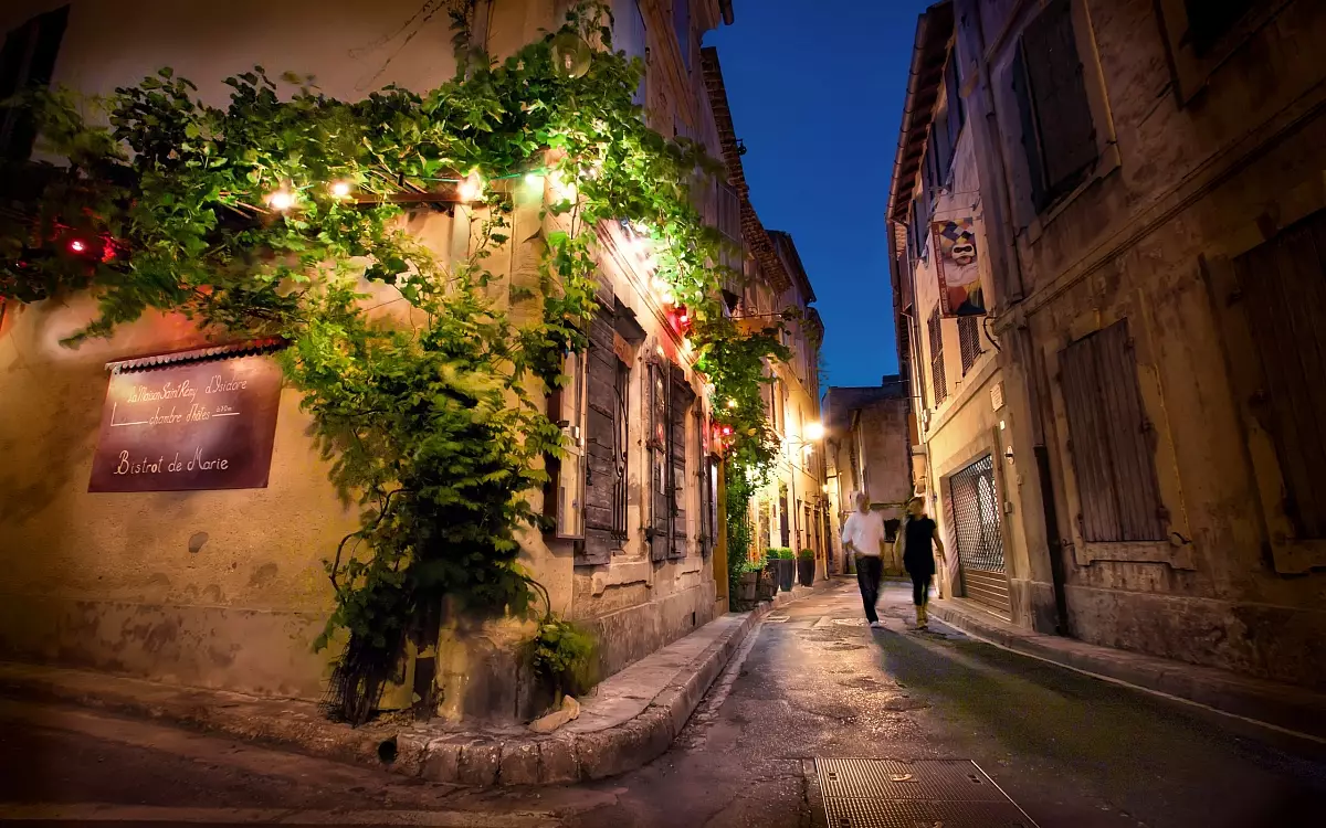 49T-france-saint-remy-de-provence