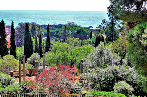 Barcelona Grande, rental villa near the Mediterranean Sea