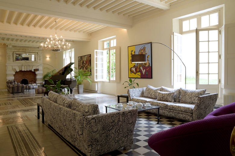 Chateau Grand Sud - Location villa de luxe - Provence / Cote d Azur / Mediterran. - ChicVillas - 8