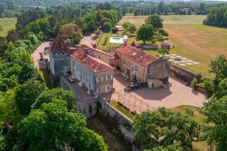 Chateau Pure Perigord - Location villa de luxe - Dordogne / Garonne / Gers - ChicVillas - 17