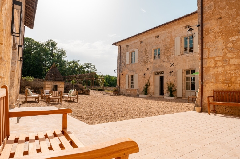 Chateau Pure Perigord - Location villa de luxe - Dordogne / Garonne / Gers - ChicVillas - 8