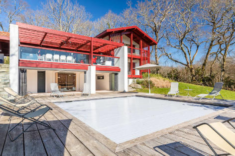 Basque Country And Aquitaine Luxury Villa And Chateaux Rentals Chicvillas
