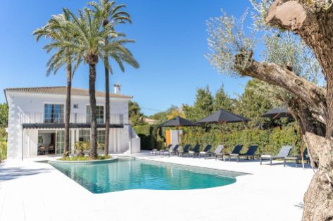 Luxury rental villa in Spain with staff | Chicvillas