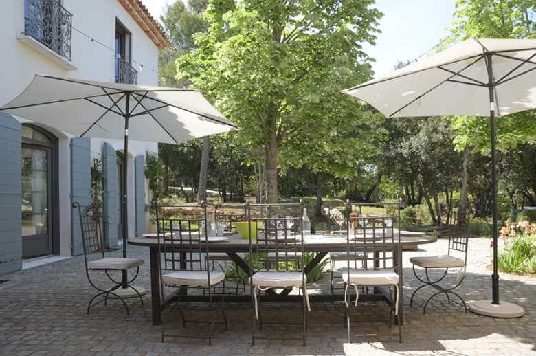 Provence Design ou Tradition - Location villa de luxe - Provence / Cote d Azur / Mediterran. - ChicVillas - 16