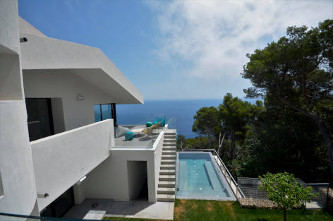 Luxury villa to rent in Catalonia with a pool, Pure Costa Brava