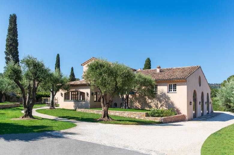 Saint-Tropez Luxury Hills - Location villa de luxe - Provence / Cote d Azur / Mediterran. - ChicVillas - 12