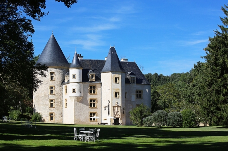 Un Chateau sur la Garonne - Location villa de luxe - Dordogne / Garonne / Gers - ChicVillas - 1