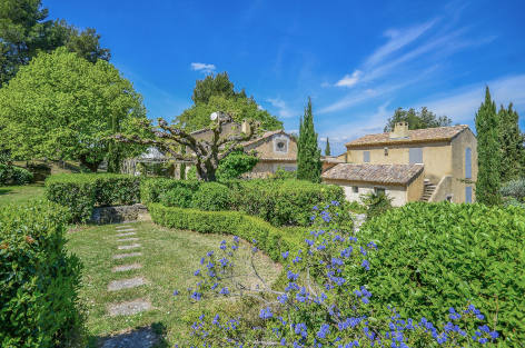 Un Mas en Provence, rental villa in the South of France