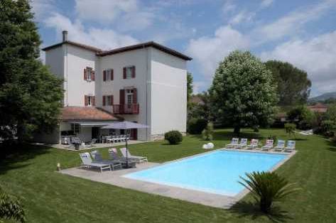 Luxury villa rental in the French Basque Country with pool