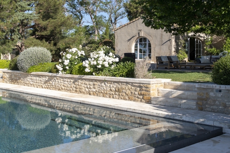 Villa Provence Alpilles - Location villa de luxe - Provence / Cote d Azur / Mediterran. - ChicVillas - 14