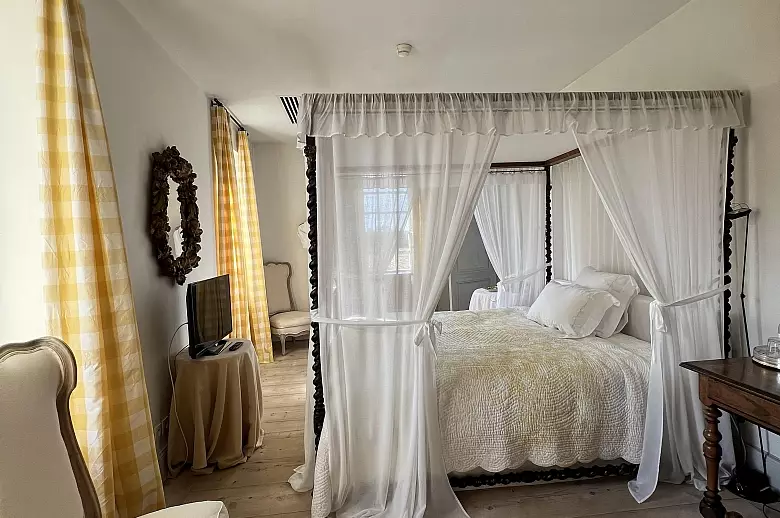 #Chateau Majestic Medoc - Luxury villa rental - Aquitaine and Basque Country - ChicVillas - 12