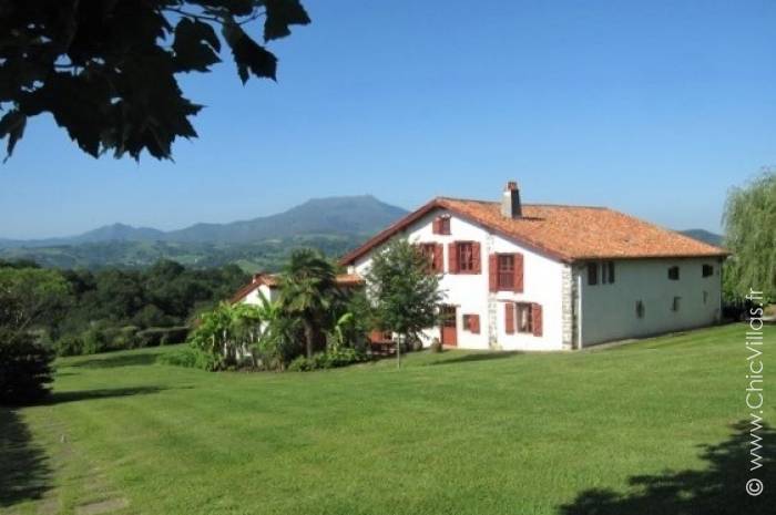 Collines Basques - Location villa de luxe - Aquitaine / Pays Basque - ChicVillas - 2