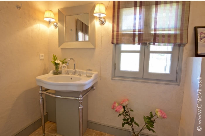 Luxury Alpilles 15 - Location villa de luxe - Provence / Cote d Azur / Mediterran. - ChicVillas - 17