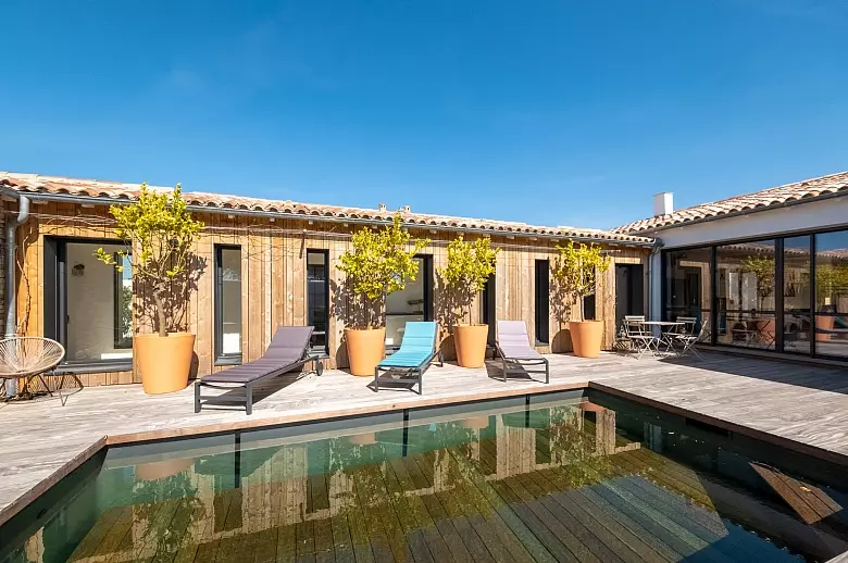 Couleurs Ile de Ré - Luxury villa rental - Vendee and Charentes - ChicVillas - 2