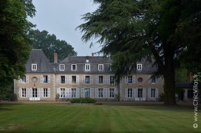 Un Chateau Francais - Luxury villa rental - Paris Area - ChicVillas - 1