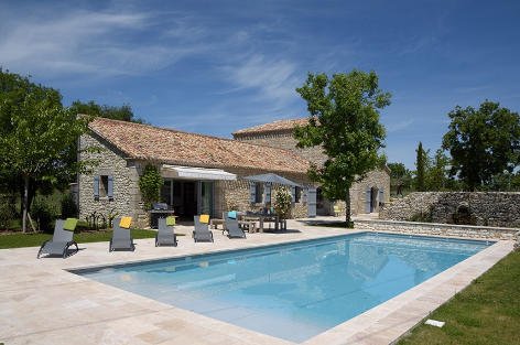 Location avec piscine en France, vignoble de Cahors