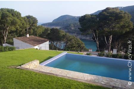 Villa avec Piscine à Louer en Espagne, Costa Brava Dream | ChicVillas